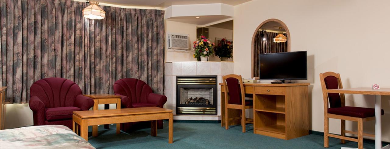 Western Budget Motel West Red Deer Exterior photo